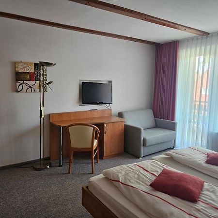 Hotel Zur Krone Hasselfelde Dış mekan fotoğraf