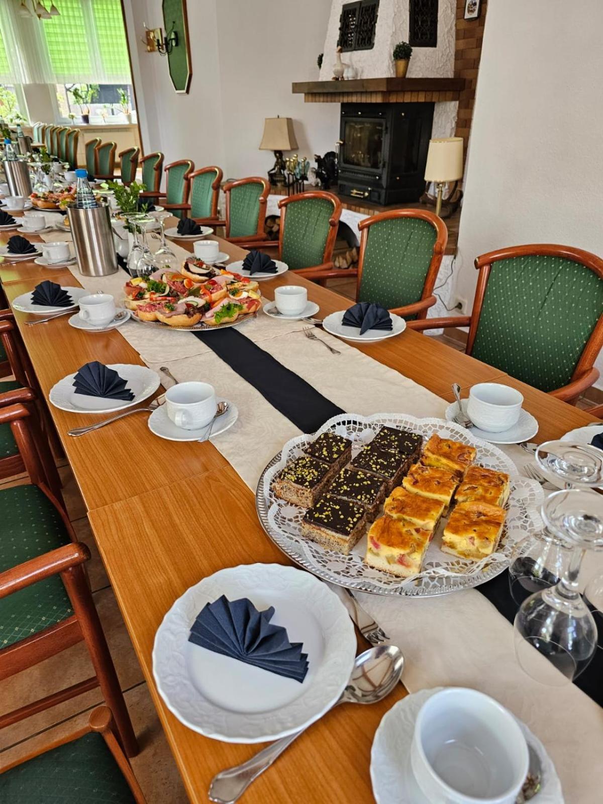 Hotel Zur Krone Hasselfelde Dış mekan fotoğraf