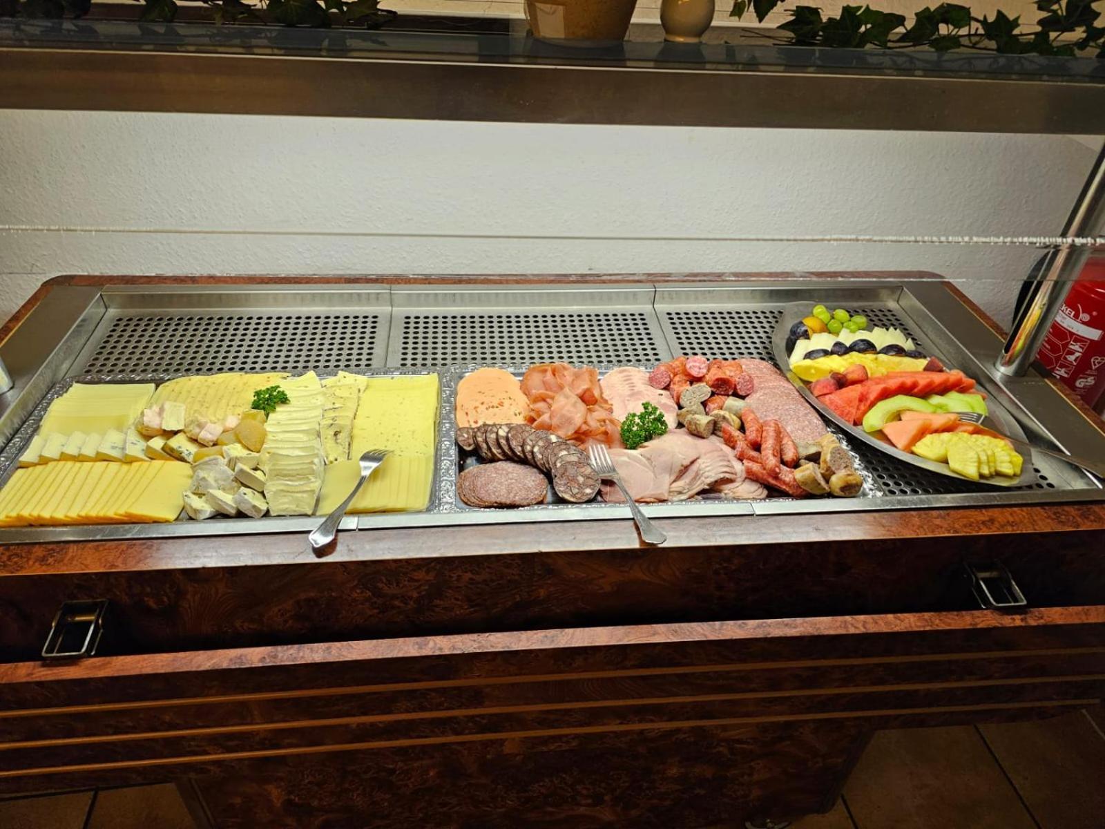 Hotel Zur Krone Hasselfelde Dış mekan fotoğraf